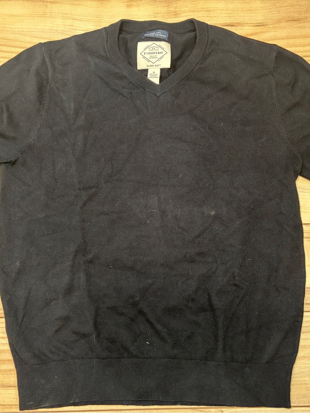 St. John's Bay Men's Black V-Neck Sweater Pullover